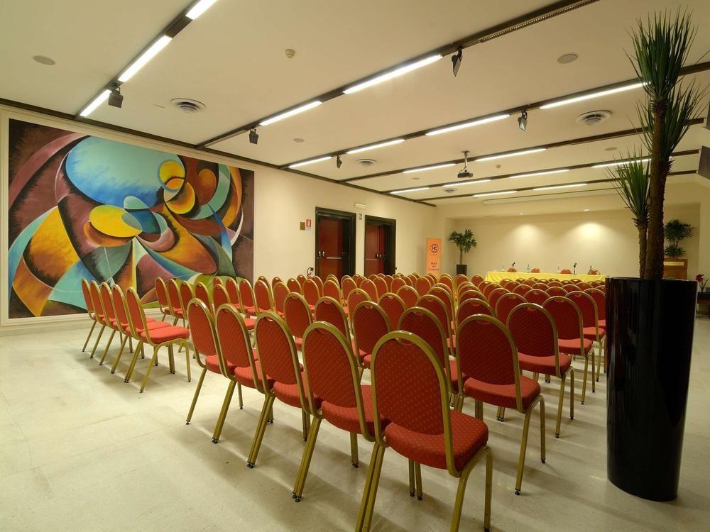 Hotel Dei Congressi Рим Екстериор снимка